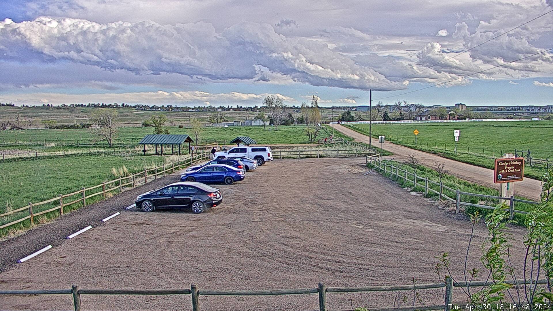 Live view of the Stearns Lake parking lot at Carolyn Holmberg Preserve